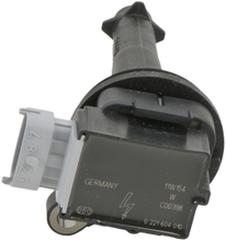 Load image into Gallery viewer, Bosch Ignition Coil (00082)