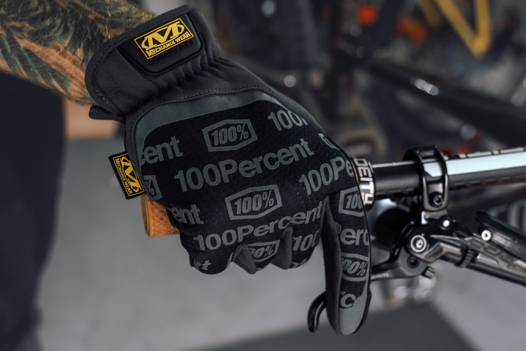 100% 100% Fastfit? Gloves - Black - Medium 100-MFF-05-009