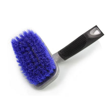 Charger l&#39;image dans la galerie, Chemical Guys Curved Tire Brush (P12)