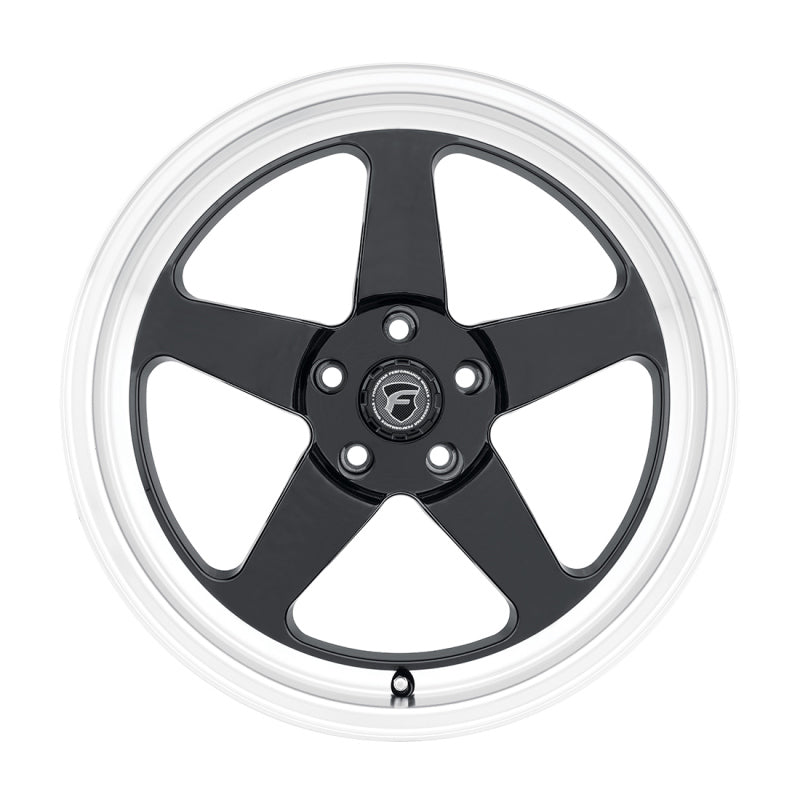 Forgestar F001 15X10 D5 Beadlock 5X114.3 ET50 BS7.5 Gloss Black w/ Machine Lip 78.1