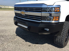 Laden Sie das Bild in den Galerie-Viewer, Iron Cross 03-06 Chevrolet Silverado 1500 Low Profile Front Bumper - Matte Black