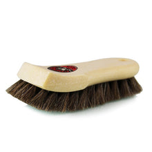गैलरी व्यूवर में इमेज लोड करें, Chemical Guys Horse Hair Convertible Top Cleaning Brush (P12)