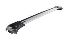 Carica l&#39;immagine nel visualizzatore di Gallery, Thule AeroBlade Edge M Load Bar for Raised Rails (Single Bar) - Silver