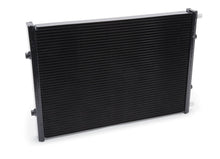 Load image into Gallery viewer, Edelbrock Heat Exchanger Dual Pass Single Row 24in x 16.5in x 2.12in - Black