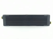 Charger l&#39;image dans la galerie, CSF Universal Signal-Pass Oil Cooler (RSR Style) - M22 x 1.5 - 24in L x 5.75in H x 2.16in W