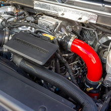 Cargar imagen en el visor de la galería, Banks Power 17-19 Chevy/GMC 2500HD/3500HD Diesel 6.6L Boost Tube Upgrade Kit - Red