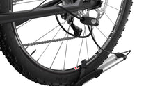 गैलरी व्यूवर में इमेज लोड करें, Thule UpRide - Upright Bike Rack (No Frame Contact) - Silver/Black