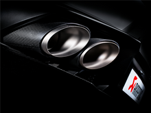 Cargar imagen en el visor de la galería, Akrapovic 16-16 Lamborghini Huracan LP 580-2 Coupe/Spyder Slip-On Line (Titanium) w/ Carbon Tips