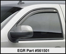 गैलरी व्यूवर में इमेज लोड करें, EGR 07+ Chev Silverado/GMC Sierra In-Channel Window Visors - Set of 2 (561501)