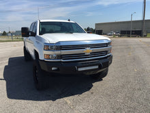 Laden Sie das Bild in den Galerie-Viewer, Iron Cross 03-06 Chevrolet Silverado 1500 Low Profile Front Bumper - Matte Black