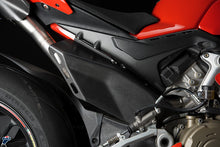 गैलरी व्यूवर में इमेज लोड करें, Termignoni 4 USCITE Full System for Ducati Panigale V4/R/S/Speciale (2018-21) - (MPN # D182)