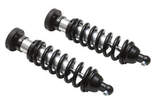 Charger l&#39;image dans la galerie, ICON 00-06 Toyota Tundra 2.5 Series Shocks VS IR Coilover Kit w/700lb Spring Rate