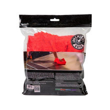 Cargar imagen en el visor de la galería, Chemical Guys Happy Ending Ultra Edgeless Microfiber Towel - 16in x 16in - Red - 3 Pack (P16)