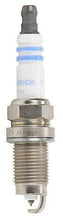 Carica l&#39;immagine nel visualizzatore di Gallery, Bosch Suppressed Spark Plug (8165)