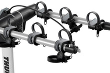 Charger l&#39;image dans la galerie, Thule Helium Pro 3 - Hanging Hitch Bike Rack w/HitchSwitch Tilt-Down (Up to 3 Bikes) - Silver