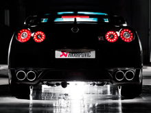 गैलरी व्यूवर में इमेज लोड करें, Akrapovic 08-17 Nissan GT-R Slip-On Line (Titanium) (Req. Tips)