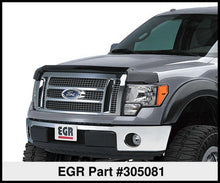 गैलरी व्यूवर में इमेज लोड करें, EGR 06-17 Toyota Tacoma Superguard Hood Shield