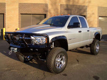 Cargar imagen en el visor de la galería, Road Armor 03-05 Dodge 2500 Stealth Front Winch Bumper w/Titan II Guard - Tex Blk