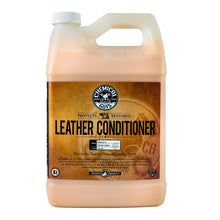 Laden Sie das Bild in den Galerie-Viewer, Chemical Guys Leather Conditioner - 1 Gallon (P4)