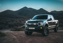 Carica l&#39;immagine nel visualizzatore di Gallery, Rigid Industries 18-19 Ford F-150 Grille Mount 6in SR-Series